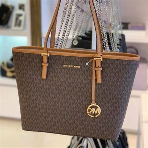 perbedaan tas michael kors asli dan palsu|desain bag michael kors.